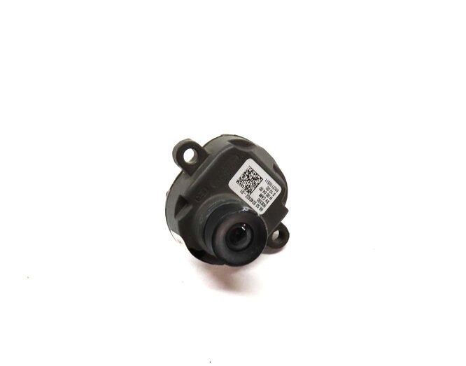 09-18 BMW 3 4 5 6 7 X5 X6 (F01 F02 F06 F10 F12 F13 F30 F32) FRONT BUMPER CAMERA