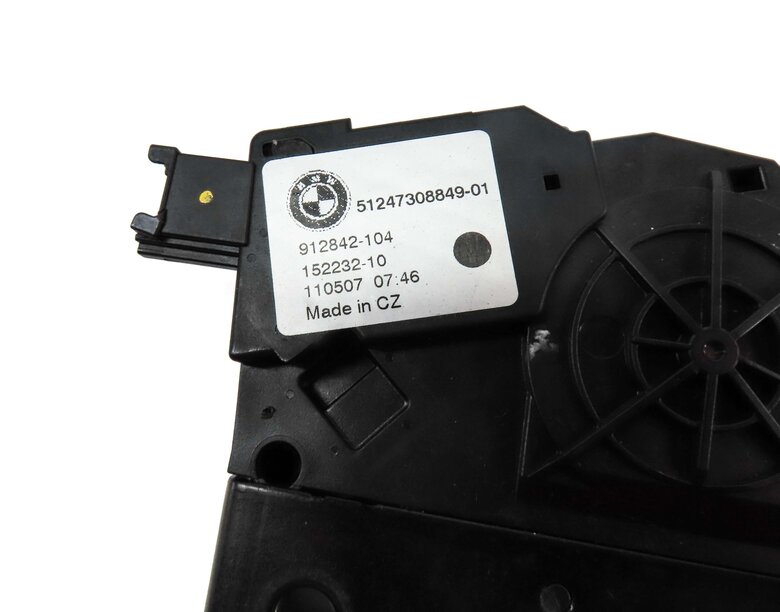 Thumbnail 6: 2012 BMW X5 (E70) REAR TRUNK LOCK LATCH ACTUATOR