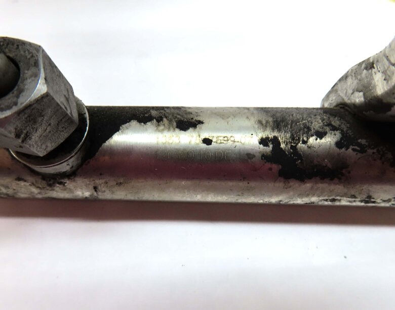 Thumbnail 9: 2012 BMW X5 (E70) 4.4L N63 ENGINE LEFT & RIGHT FUEL RAIL SET-2