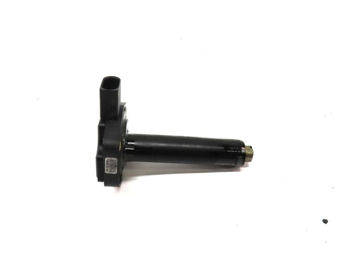 Thumbnail 2: 2012 BMW X5 (E70) 4.4L N63 ENGINE OIL LEVEL SENSOR SENDER