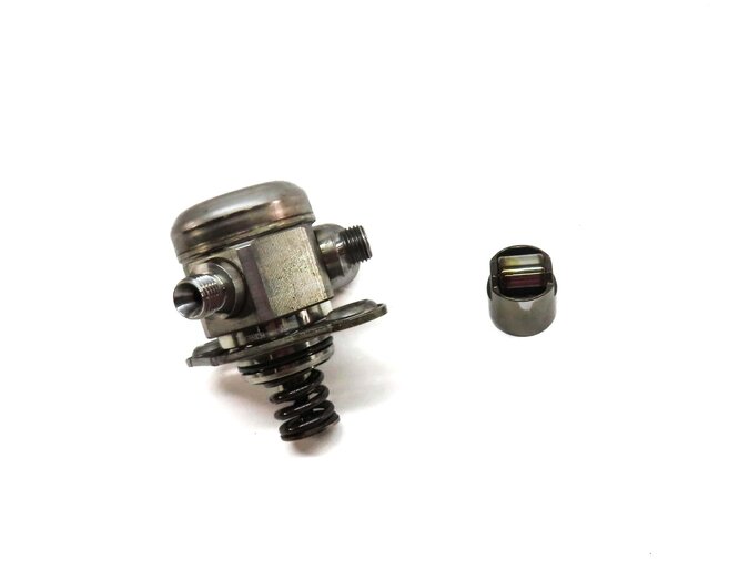 Thumbnail 2: 08-14 BMW 5 6 7 X5 X6 F01 F10 E70 E71 4.4L MECHANICAL HIGH PRESSURE FUEL PUMP