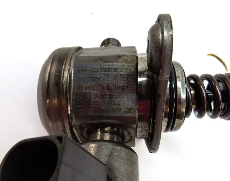 Thumbnail 8: 08-14 BMW 5 6 7 X5 X6 F01 F10 E70 E71 4.4L MECHANICAL HIGH PRESSURE FUEL PUMP
