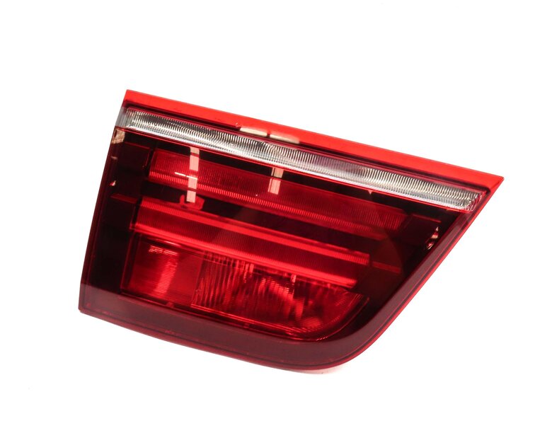 11-13 BMW X5 X5M (E70) LEFT DRIVER INNER TAILLIGHT LIGHT LAMP (INCANDESCENT)