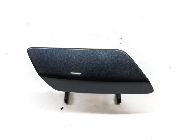 Thumbnail 2: 2013 MERCEDES GL450 (X166) FRONT RIGHT PASSENGER HEADLIGHT WASHER TRIM (GRAY)