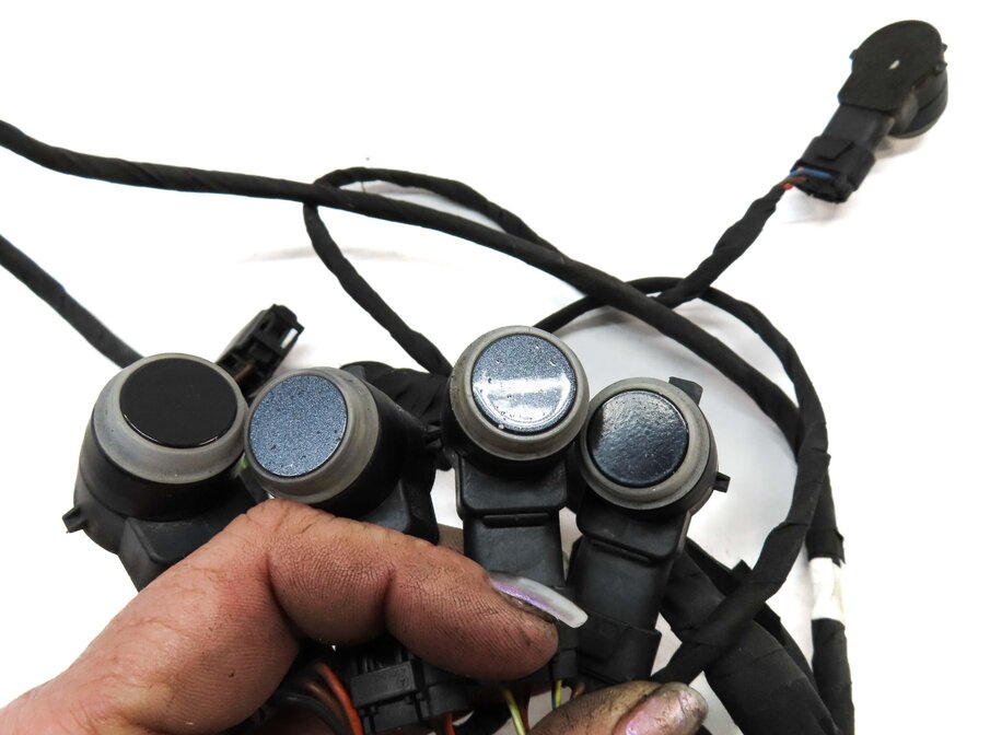 Thumbnail 4: 2013 MERCEDES GL450 (X166) FRONT PDC PARK DISTANCE SENSOR SET-6 & HARNESS (GRAY)