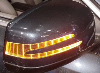 Thumbnail 2: 13-16 MERCEDES GL-CLASS (X166) RIGHT HEATED AUTODIM CAMERA DOOR MIRROR (GRAY)