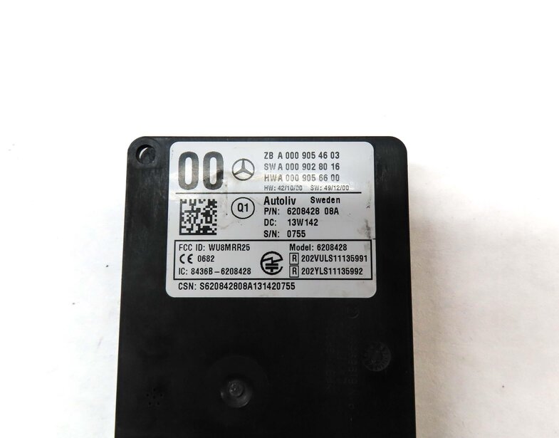 Thumbnail 4: 2013 MERCEDES GL450 (X166) FRONT ADAPTIVE CRUISE CONTROL RADAR SENSOR MODULE