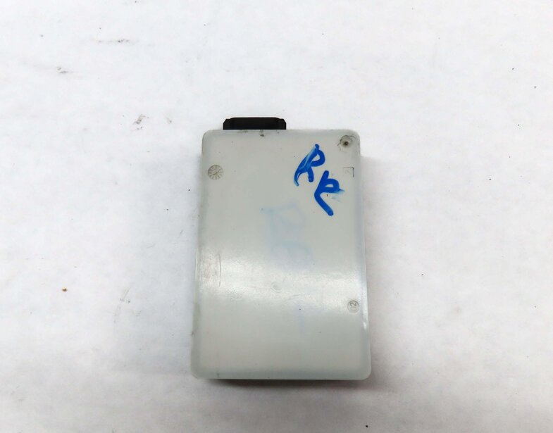 Thumbnail 5: 2013 MERCEDES GL450 (X166) FRONT ADAPTIVE CRUISE CONTROL RADAR SENSOR MODULE