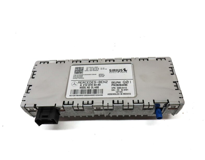 Thumbnail 2: 2013 MERCEDES GL450 (X166) SIRIUS SATELLITE RADIO RECEIVER CONTROL MODULE