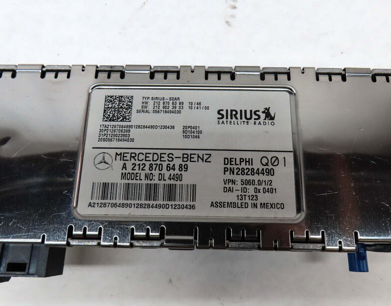 Thumbnail 4: 2013 MERCEDES GL450 (X166) SIRIUS SATELLITE RADIO RECEIVER CONTROL MODULE