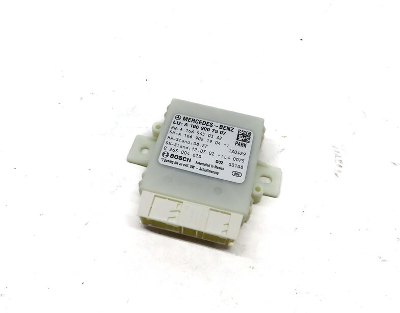 Thumbnail 1: 2013-2016 MERCEDES GL ML CLASS (W166 X166) PDC PARK ASSIST SENSOR CONTROL MODULE