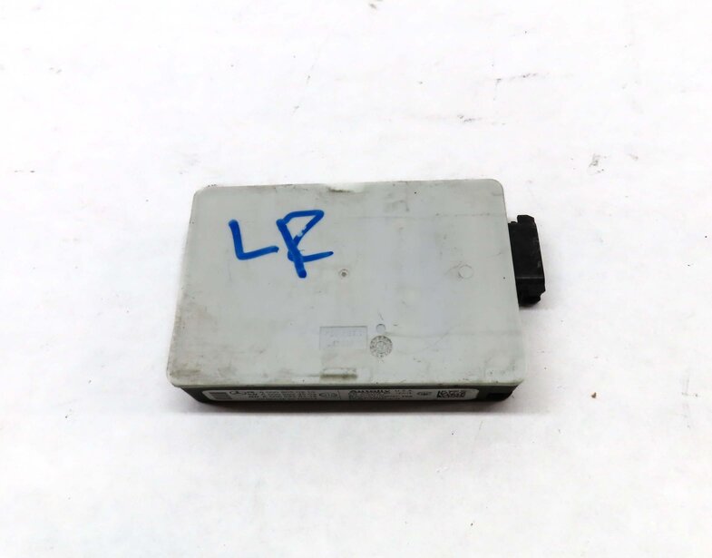 Thumbnail 2: 2013 MERCEDES GL450 (X166) REAR LEFT DRIVER BLIND SPOT RADAR SENSOR MODULE