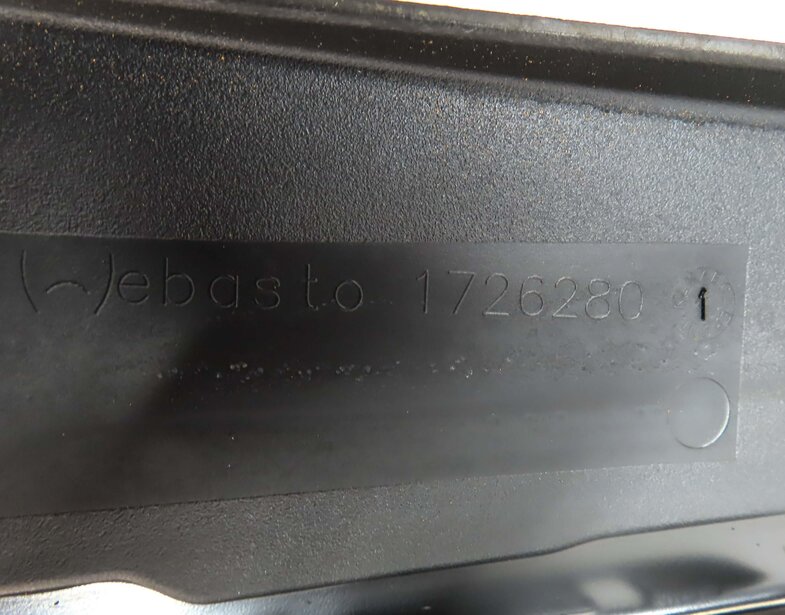 Thumbnail 7: 2012-2019 MERCEDES GL350 GL550 GLS ML350 ML550 (W166 X166) CENTER SUNROOF GLASS