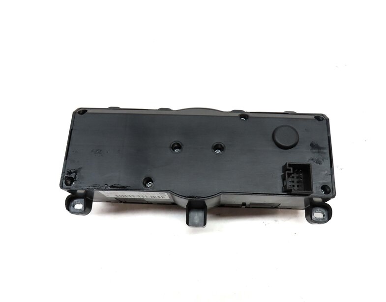 Thumbnail 5: 12-13 GL ML (W166 X166) REAR A/C HEATER TEMPERATURE CLIMATE CONTROL PANEL