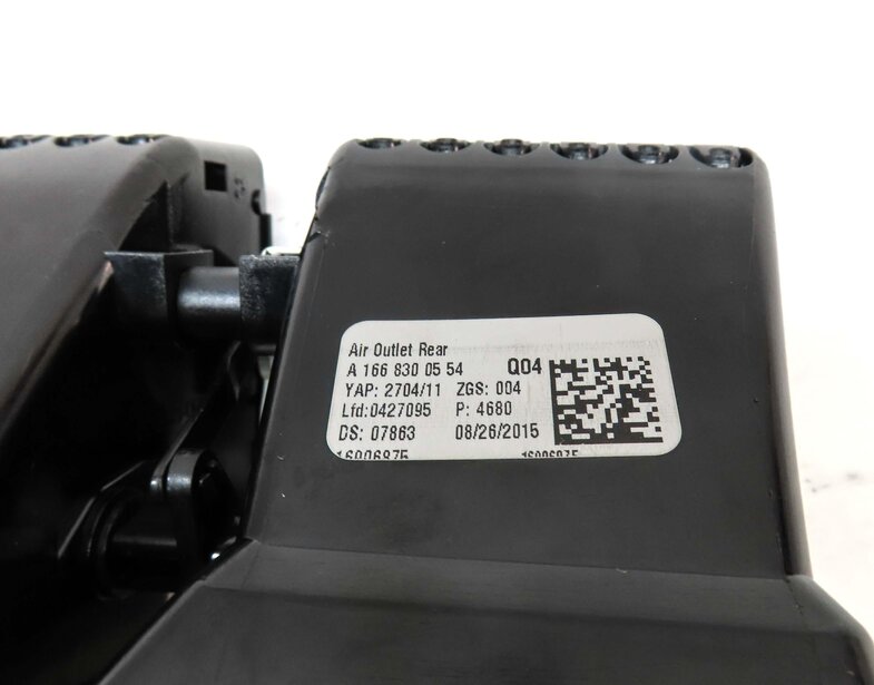 Thumbnail 6: 2013 MERCEDES GL450 (X166) REAR CENTER CONSOLE HEATER A/C AIR VENT