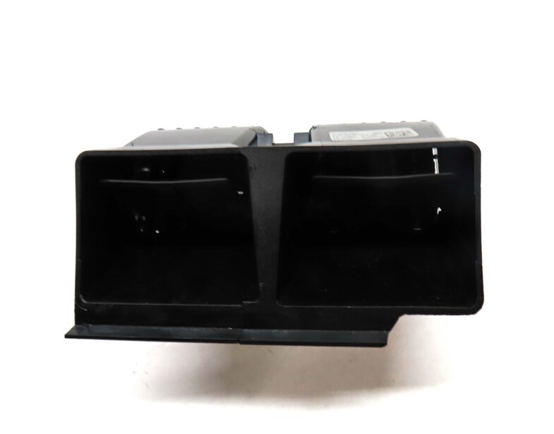 Thumbnail 7: 2013 MERCEDES GL450 (X166) REAR CENTER CONSOLE HEATER A/C AIR VENT