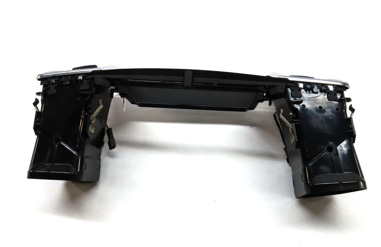 Thumbnail 4: 2013 MERCEDES GL450 (X166) FRONT CENTER DASH HEATER A/C AIR VENT