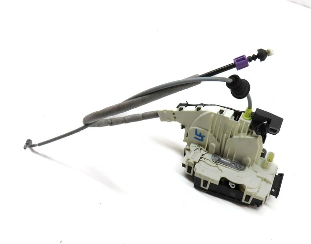 12-20 MERCEDES B GL GLC GLA ML (W166 W242 X166) LEFT FRONT DRIVER DOOR LATCH