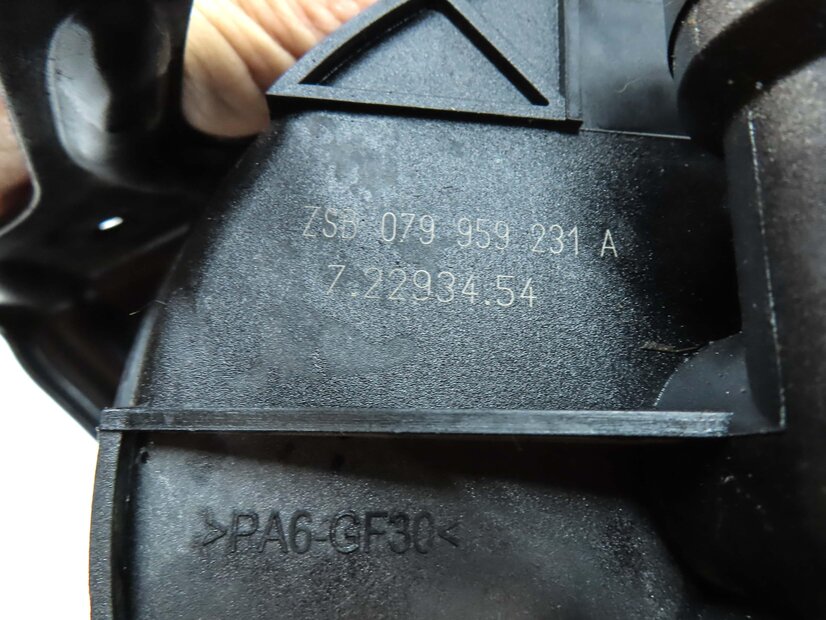Thumbnail 6: 2012 AUDI A6 (C7 4G) 3.0L CGXB ENGINE SECONDARY AIR INJECTION SMOG EMISSION PUMP