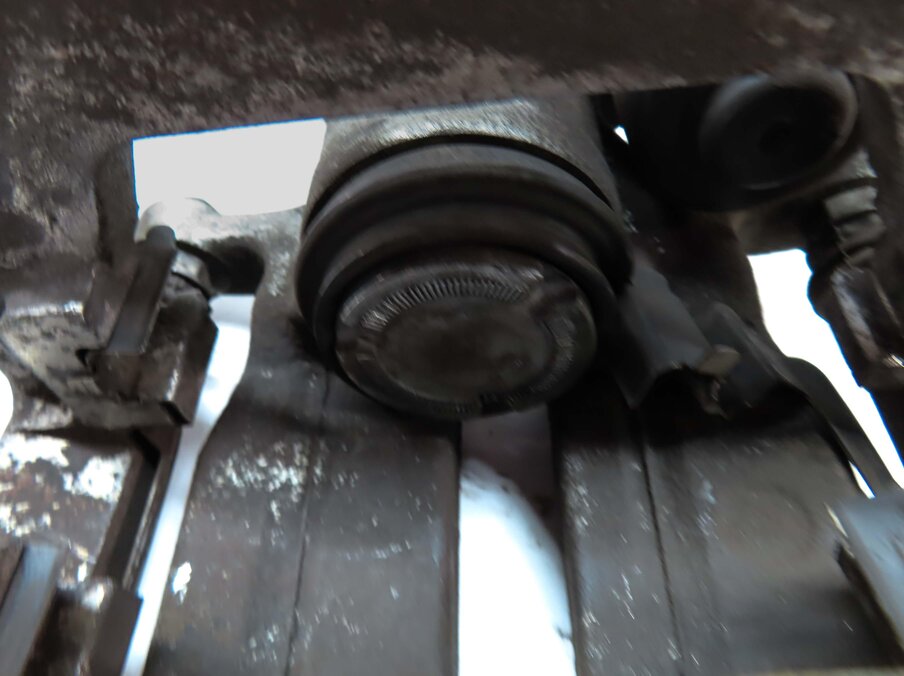 Thumbnail 7: 2012-2017 AUDI A6 A7 (C7) RIGHT PASSENGER REAR DISC BRAKE CALIPER (330mm ROTOR)