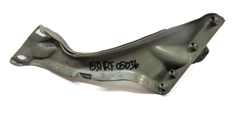 Thumbnail 5: 2012 AUDI A6 (C7 4G) FRONT RIGHT PASSENGER FENDER MOUNT BRACKET