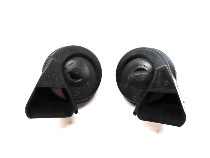 Thumbnail 2: 2012-2020 AUDI A6 S6 A7 S7 RS7 A8 S8 (C7 D4) HIGH & LOW TONE SAFETY HORN SET-2