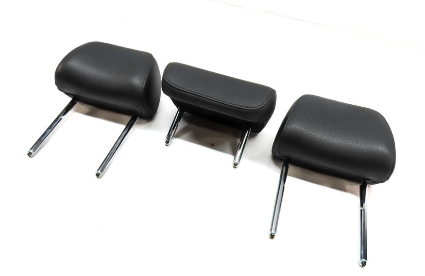 13-16 A4 S4 12-18 A6 S6 C7 B8 REAR LEFT RIGHT CENTER SEAT HEADREST SET 3 (BLACK)