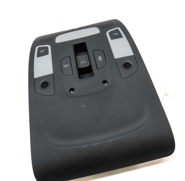 Thumbnail 3: 2012 AUDI A6 (C7 4G) FRONT DOMELIGHT MAP READING COURTESY DOME LIGHT LAMP BLACK