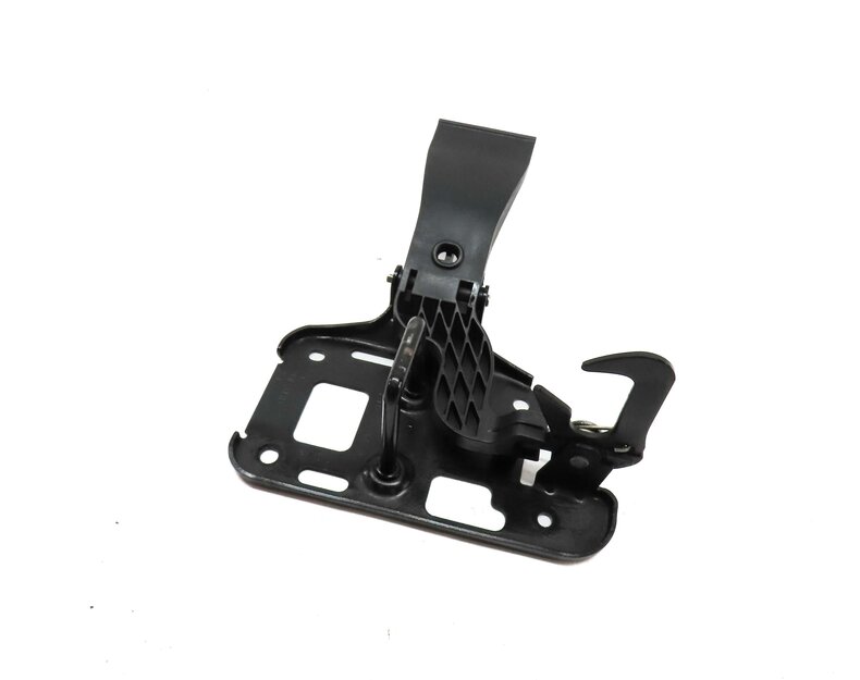 2014 AUDI RS5 (B8 8T) FRONT HOOD SAFETY LATCH CATCH HOOK RELEASE LEVER