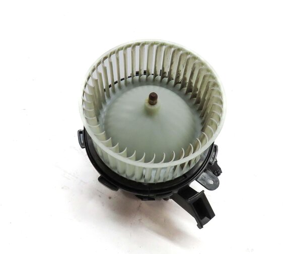 2013-2017 AUDI A4 S4 A5 S5 Q5 (B8 8K 8T 8R) FRONT HEATER A/C BLOWER FAN MOTOR