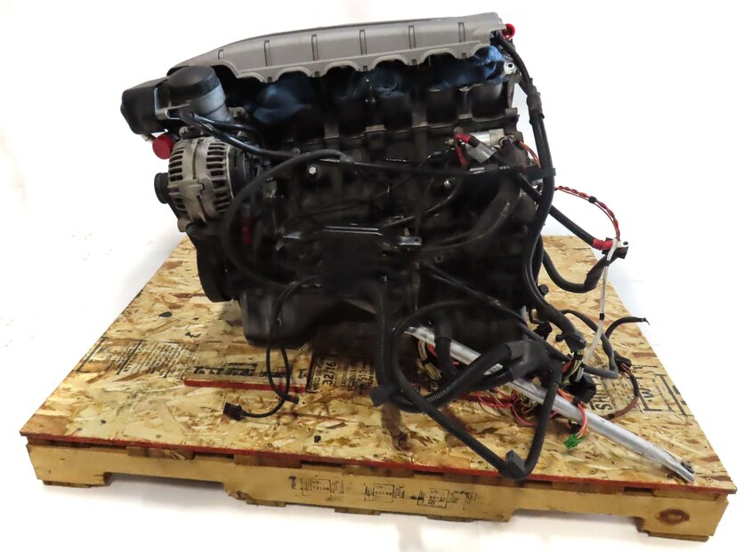 Thumbnail 6: BMW 06 Z4 Si E85 & 06-07 525i RWD (E60) 3.0L N52 ENGINE ASSEMBLY (TESTED) (124k)