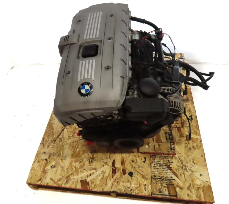 Thumbnail 9: BMW 06 Z4 Si E85 & 06-07 525i RWD (E60) 3.0L N52 ENGINE ASSEMBLY (TESTED) (124k)