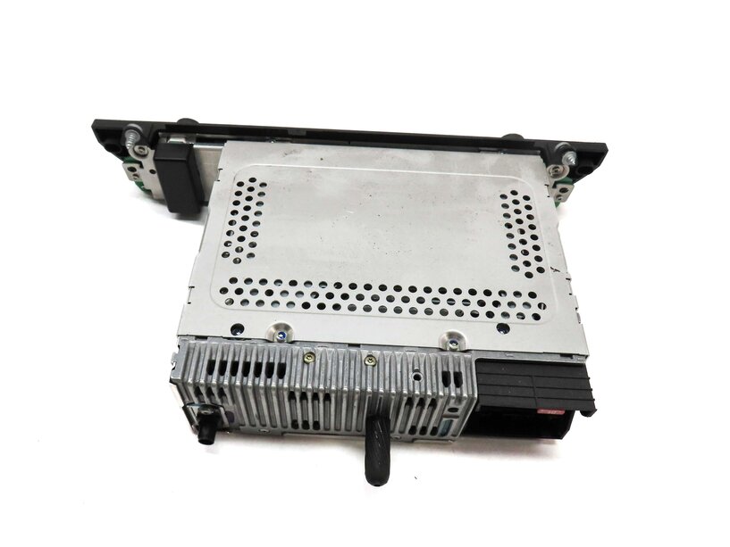 Thumbnail 5: 2005-2006 BMW X3 Z4 (E83 E85) AM FM RADIO RECEIVER CD PLAYER NAVIGATION SYSTEM