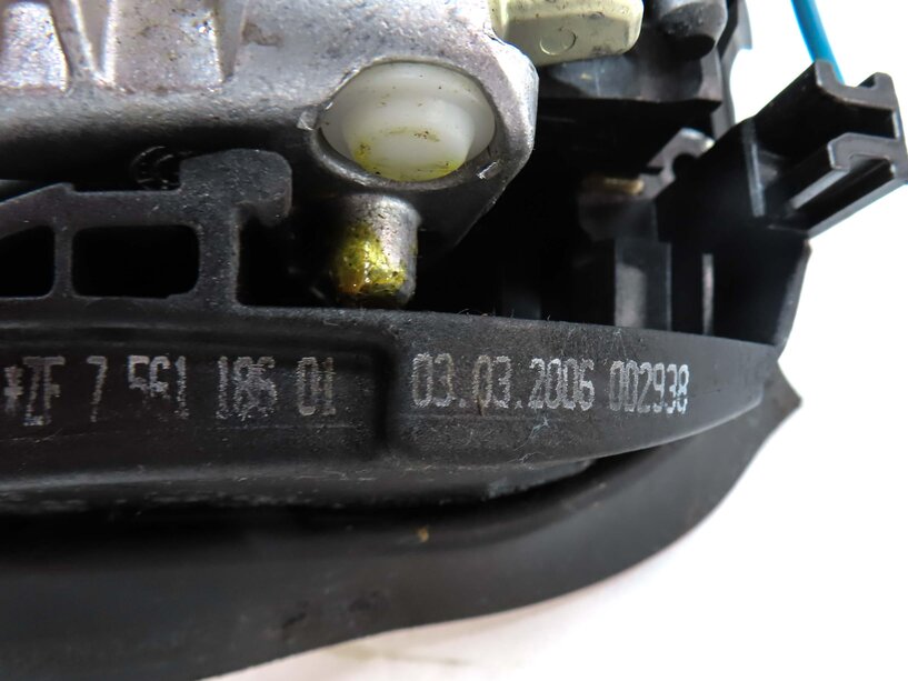 Thumbnail 8: 2006 BMW Z4 CONVERTIBLE (E85) AUTO AUTOMATIC SHIFTER SHIFT ASSEMBLY w/ CABLE
