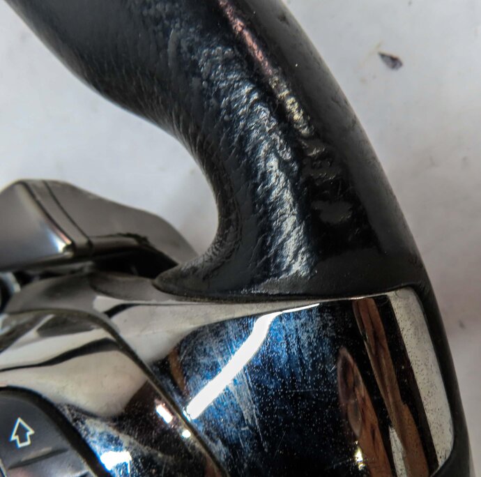 Thumbnail 7: 2006-2008 BMW Z4 (E85) FRONT LEFT SPORT STEERING WHEEL (BLACK & SILVER)