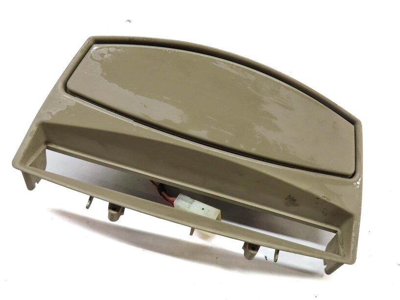 2006 BMW Z4 CONVERTIBLE (E85) FRONT CENTER CONSOLE ASHTRAY 12V SOCKET (BEIGE)
