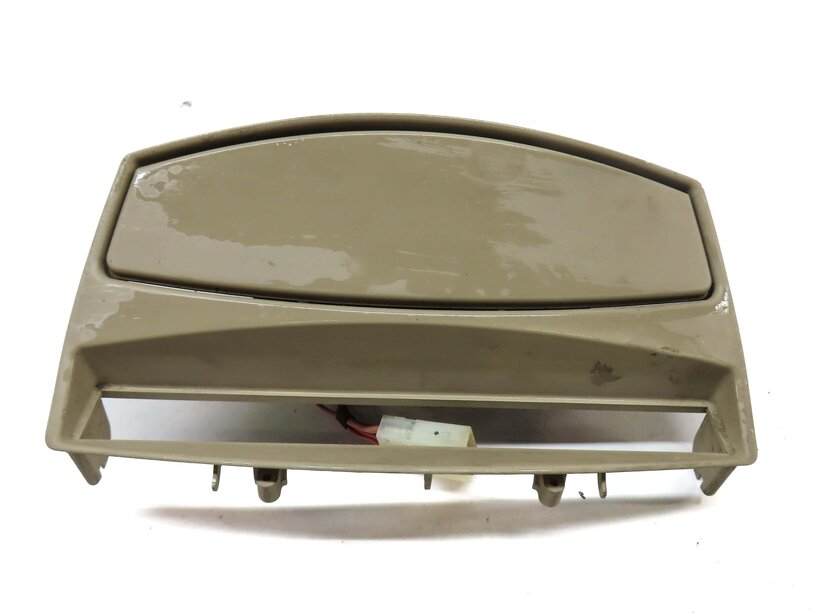 Thumbnail 2: 2006 BMW Z4 CONVERTIBLE (E85) FRONT CENTER CONSOLE ASHTRAY 12V SOCKET (BEIGE)