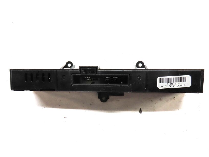 Thumbnail 5: 2006 BMW Z4 (E85) POWER CONVERTIBLE TOP DTC SEAT HEATER SWITCH BUTTON PANEL