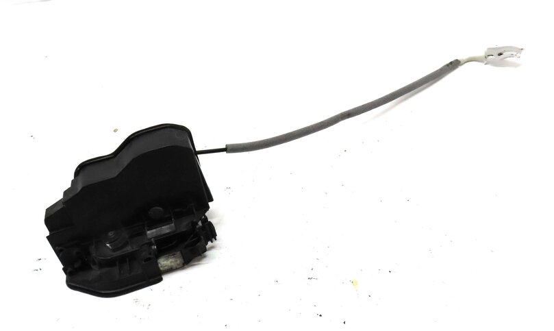 Thumbnail 3: 03-18 E87 F22 E90 E60 F10 F12 F01 F13 E65 F06 F04 E70 E71 RIGHT FRONT DOOR LATCH