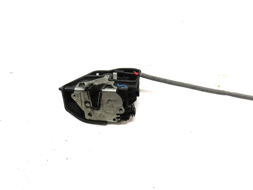 Thumbnail 5: 2003-2018 E87 F22 E90 E60 F10 F06 F12 F13 E65 F01 F04 E70 E71 DRIVER DOOR LATCH