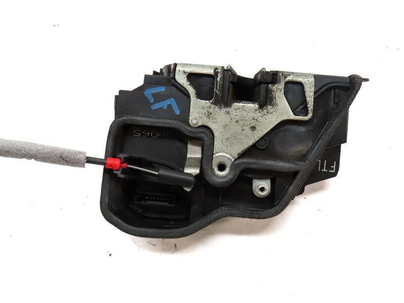 Thumbnail 7: 2003-2018 E87 F22 E90 E60 F10 F06 F12 F13 E65 F01 F04 E70 E71 DRIVER DOOR LATCH