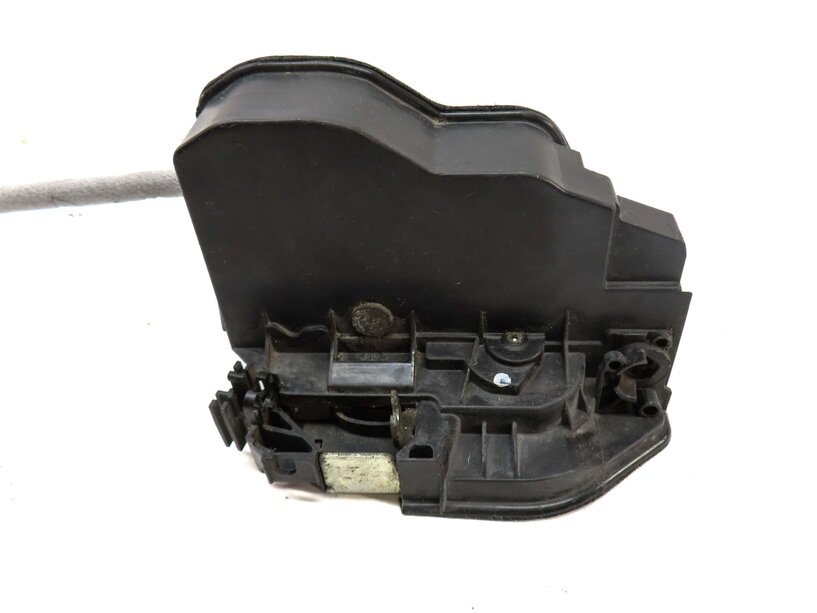 Thumbnail 8: 2003-2018 E87 F22 E90 E60 F10 F06 F12 F13 E65 F01 F04 E70 E71 DRIVER DOOR LATCH