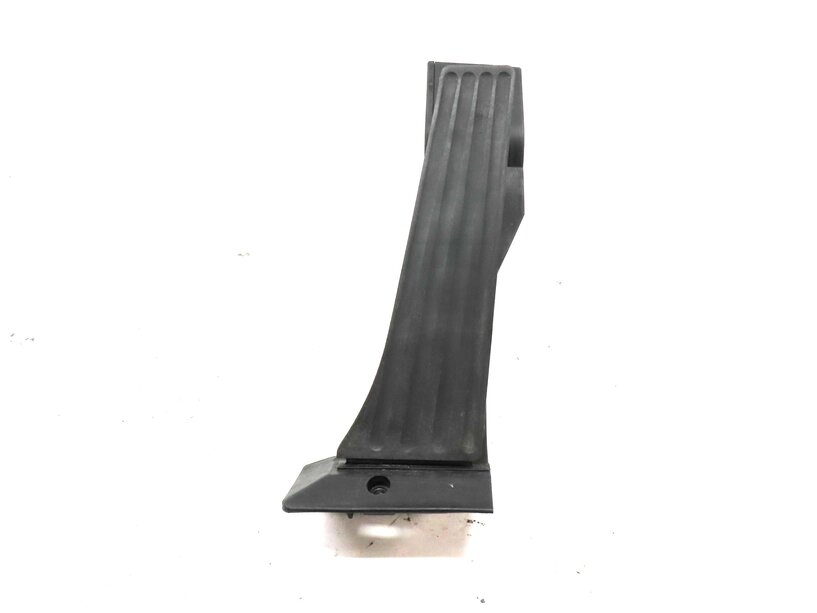 Thumbnail 2: 2006 BMW Z4 CONVERTIBLE (E85) FRONT LEFT DRIVER ACCELERATOR GAS PEDAL 6772645