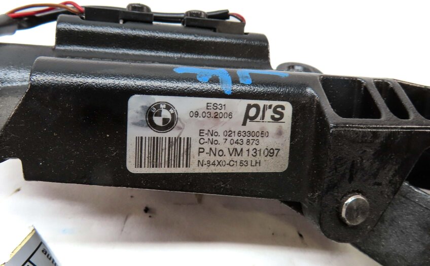 Thumbnail 7: 2006 BMW Z4 CONVERTIBLE (E85) CANOPY TOP OPEN CLOSE LATCH SET 2 7043873 7043874