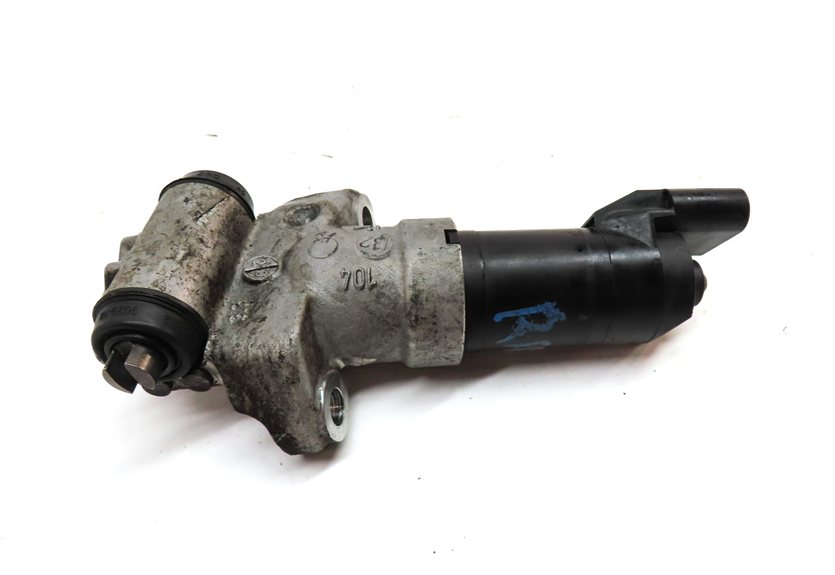 Thumbnail 2: PORSCHE BOXSTER CAYENNE CAYMAN PANAMERA RIGHT REAR PARKING BRAKE ACTUATOR