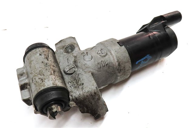 Thumbnail 3: PORSCHE BOXSTER CAYENNE CAYMAN PANAMERA RIGHT REAR PARKING BRAKE ACTUATOR