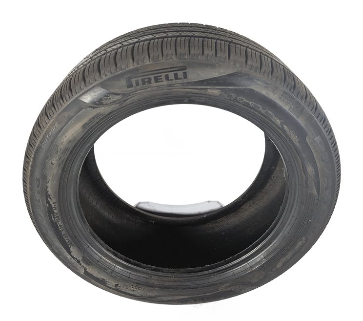 Thumbnail 4: PIRELLI P7 AS PLUS 3 245/50R18 100V M+S ALL SEASON TIRE 9/32 SINGLE
