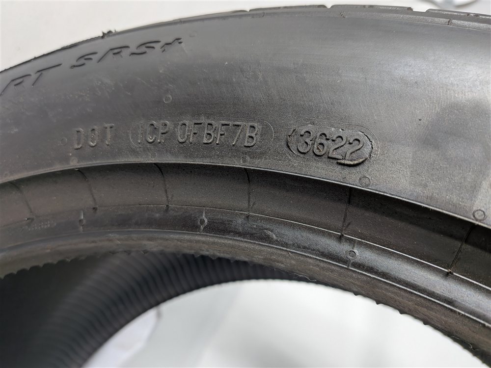 Thumbnail 9: CONTINENTAL CONTROLCONTACT SPORT SRS+ 275/40ZR20 106Y 7/32 DOT 3622 TIRE
