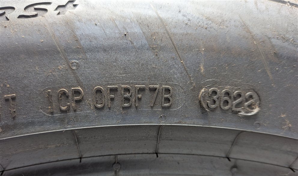 Thumbnail 10: CONTINENTAL CONTROLCONTACT SPORT SRS+ 275/40ZR20 106Y 8/32 DOT 3622 TIRE