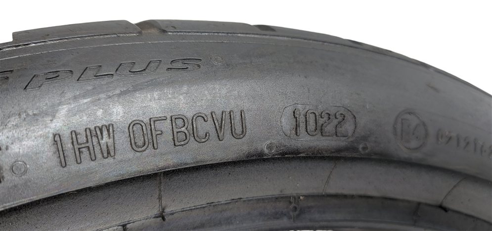 Thumbnail 8: CONTINENTAL EXTREMECONTACT DWS06 PLUS 265/30ZR19 93Y 8/32 DOT 1022 TIRE